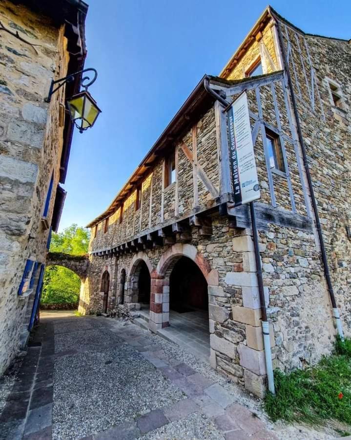 Chambre D Hotes Avec 2 Petits Dejeuners Ou Gite Najac Exterior photo